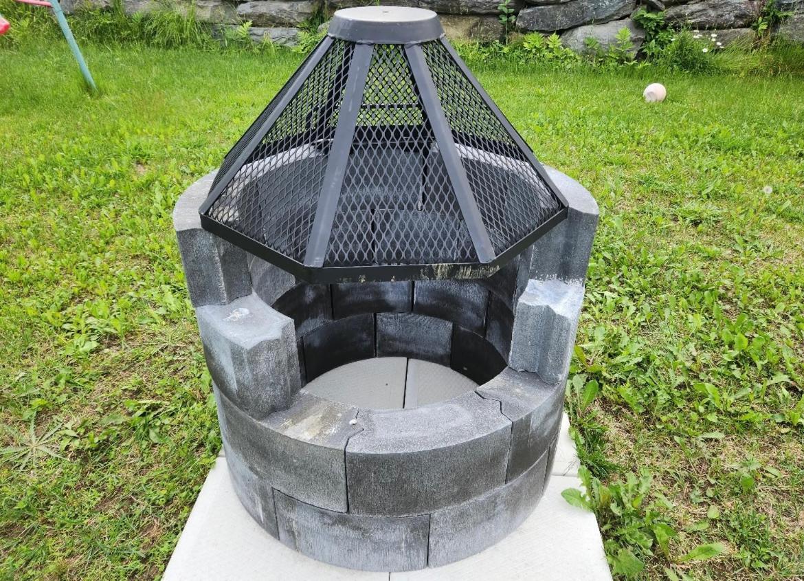 Villa Maison Chaleureuse, Energetique Et Florale Sherbrooke