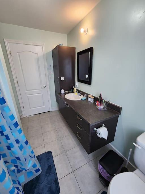 Villa Maison Chaleureuse, Energetique Et Florale Sherbrooke
